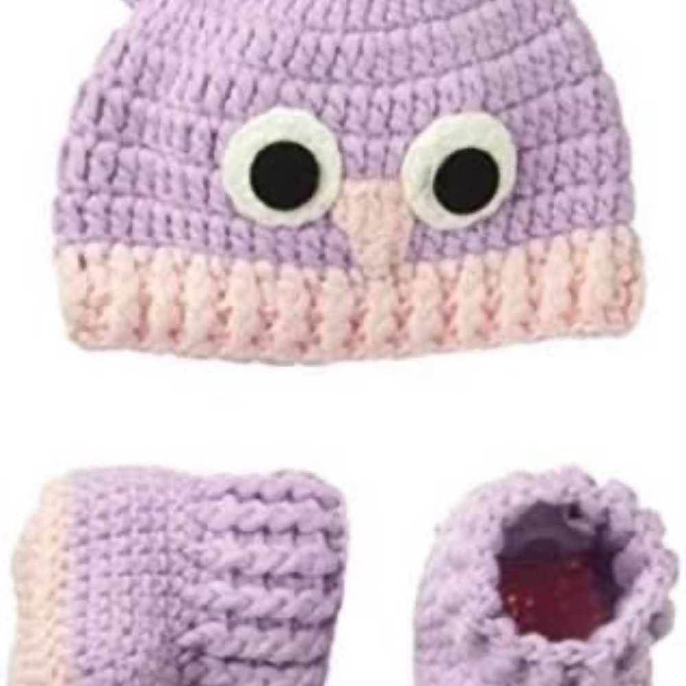 Quiltex Sweet Owl Crochet Hat & Booties Socks Box Set Size 0-6 Months NWT